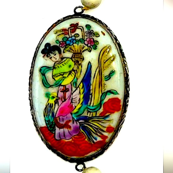 CHINESE JAPANESE GEISHA GIRL HANDMADE SILVER PICTURE JASPER BEAD NECKLACE VINTAG - Picture 3 of 6